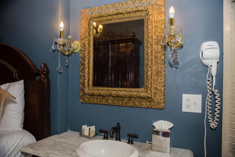Lamothe House Hotel A French Quarter Guest Houses Property New Orleans Esterno foto