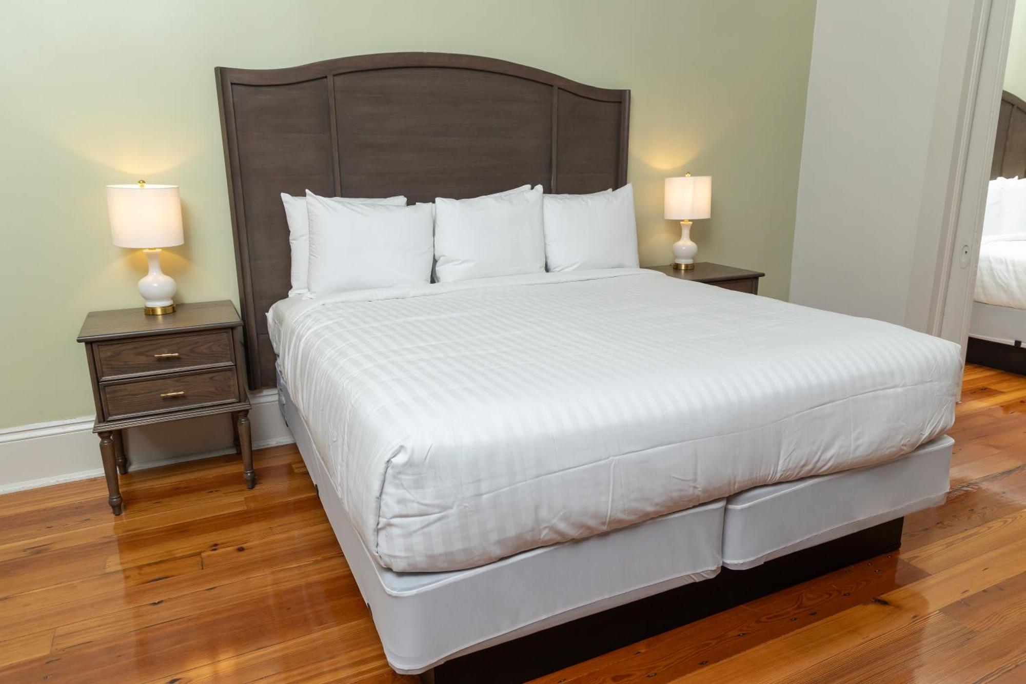 Lamothe House Hotel A French Quarter Guest Houses Property New Orleans Esterno foto